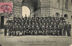 CPA Militaria Garde Republicaine Musique Gabriel Pares