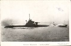 CPA Bateau de guerre Sous-marin Ariane 