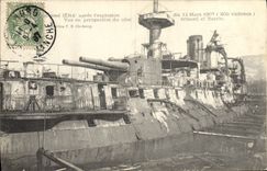 VINTAGE POSTCARD Warship the catastrophe of Iena Seen in prospect