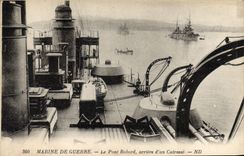 CPA Bateau de guerre Le pont babord arriere d'un cuirasse 