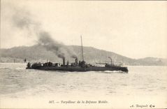 VINTAGE POSTCARD Warship Destroyer of mobile defense