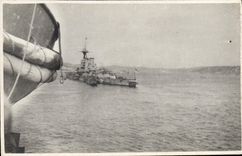 CARTE PHOTO Bateau de guerre 