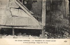 CPA Fin d'une terreur La tragedie de Choisy le Roi L'interieur du garage Large tache de sang 