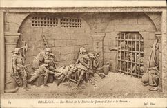 CPA Prison Orleans Bas relief de la statue de Jeanne d'Arc la prison 