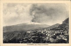 VINTAGE POSTCARD Volcano Taormina idiot Etna in eruzione