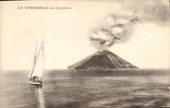 VINTAGE POSTCARD Volcano Stromboli in eruption Boat