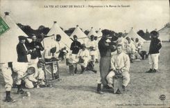 Vida del fabricante de la peluca del peluquero de Militaria de la POSTAL de la VENDIMIA con el campo de la preparación de Mailly a la revisión de sábado