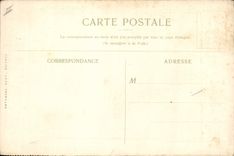 CPA Bateau Compagnie des Messageries Maritimes Hutte indigene Pays Kikuyu Via Mombasa