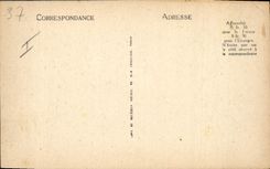 La POSTAL Militaria de la VENDIMIA viaja los cuarteles y la torre de propia manera