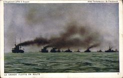 VINTAGE POSTCARD Bateau War ready England has to strike the large fleet on the way