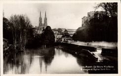 MODERN CARD Niort Separates It the keep and the church Saint Andre