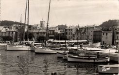 CPA Cassis Le Port Bateaux