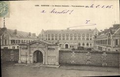 VINTAGE POSTCARD Rennes the Central House Seen external