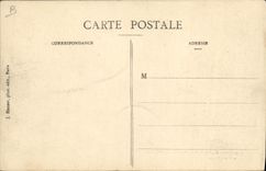 VINTAGE POSTCARD Paris Inondations of 1910 the bread supply is made apr boats