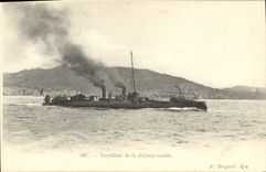 VINTAGE POSTCARD Torpilleru Boat of national defense
