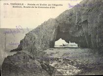 VINTAGE POSTCARD Thoule Points and Arches Needle Esterel Route of the gold cornice