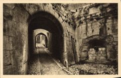 CPA Saint Paul L'Entree du Village Par les Vieilles fortifications et le canon qui la defendait