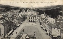 VINTAGE POSTCARD Ferte Under Jouarre the Place of the Town hall Seen has Vol