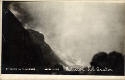 VINTAGE POSTCARD Volcano Interior del Crater