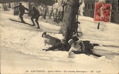 VINTAGE POSTCARD Winter sports Ski Cauterets a stopped descent