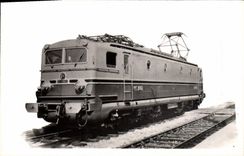 CPA Train Locomotive electrique a courant continu Type Co Co Series CC 7000 et CC 7100