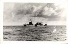 VINTAGE POSTCARD Warship the USA Marseilles 1947 1948