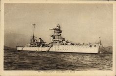 CPA Bateau de guerre Toulon Croiseur en rade 