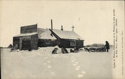VINTAGE POSTCARD Dog Dogs Church and dwelling house of the mission nearest to the North pole Mary' S igloo Alaska North Pole
