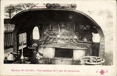 CPA train Locomotive Machine 231 001 Vue interieure de l'abri du mecanicien