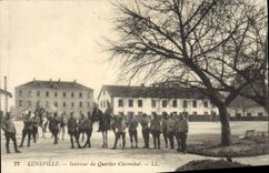 La POSTAL Militaria interior de la VENDIMIA acuartela el luneville del districto de Clarenthal