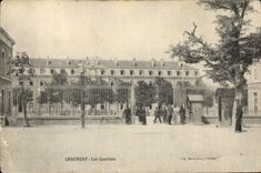 CPA Militaria Caserne Chaumont Les casernes