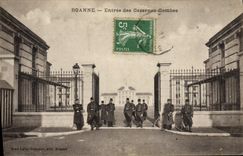 Los cuarteles de Militaria Roanne de la POSTAL de la VENDIMIA entraron de los cuarteles de Combes