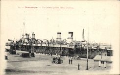 CPA Bateau de guerre Dunkerque Un cuirasse passant l'ecluse Trystram 