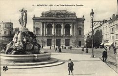 VINTAGE POSTCARD Montpellier Three Graces and the Comedy Theater