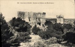 CPA Montmajour Ruines du chateau de Montmajour