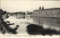 Prisión de Melun de la POSTAL de la VENDIMIA vista en el Seine y la casa central