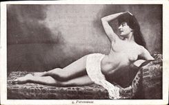 CPA Femme Nu erotique Paresseuse