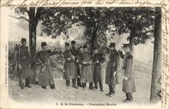 CPA Militaria Caserne Premiere sortie 