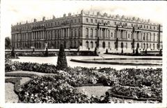 CPM Versailles Le palais et les parterres 