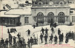 VINTAGE POSTCARD Winter sports Ski the Vosges a departure of skiers in station of Gerardmer