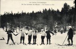 CPA Sports d'hiver Ski Le Lioran en hiver Une descente en skis 