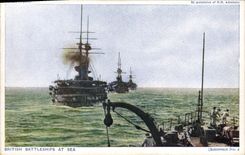 CPA Bateau Guerre British battleships at sea