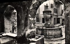 La POSTAL San Pablo de la VENDIMIA coloca la fuente