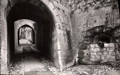 MODERN CARD Saint Paul Entered of the Village the gun