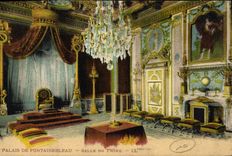 VINTAGE POSTCARD Palate of Fontainebleau Throne room