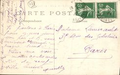 VINTAGE POSTCARD Palate De Fontainebleau Oval Court