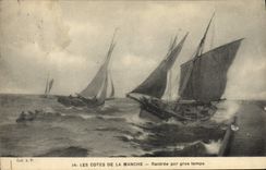 CPA Bateau Voilier Les cotes de la Manche Rentree par gros temps 