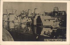 VINTAGE POSTCARD Boat War Toulon November 1942