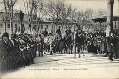 VINTAGE POSTCARD Boat War Catastrophe of Iena In waiting of the procession