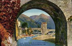 CPA Sospel Environs de Menton Vue sur le vieux pont et la Bevera